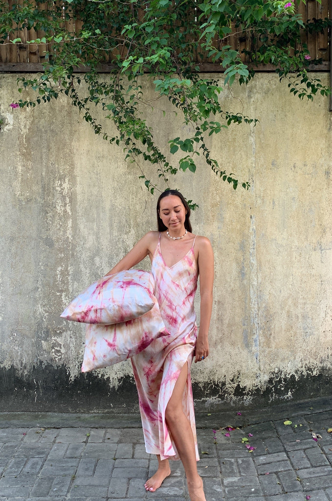 Lily Silk Dress - Wild Pink Tieyde, Low Back